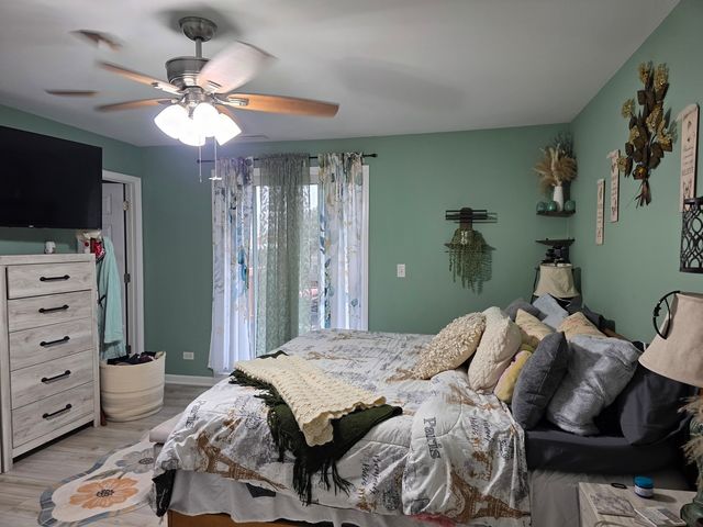 430 Gillings Drive, Gurnee, IL 60031