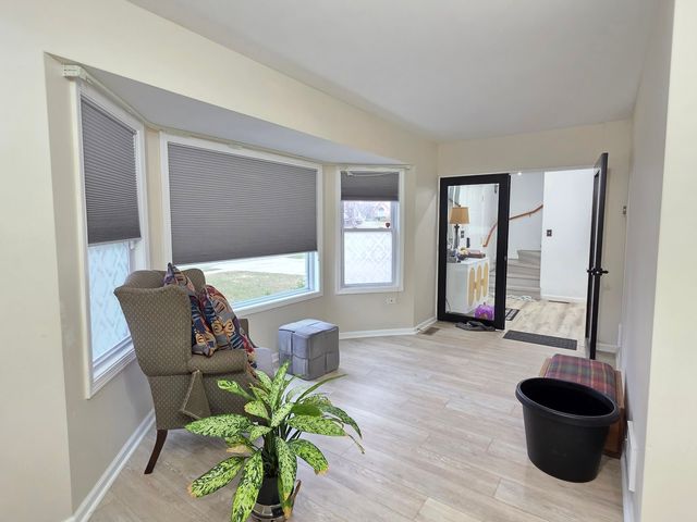 430 Gillings Drive, Gurnee, IL 60031