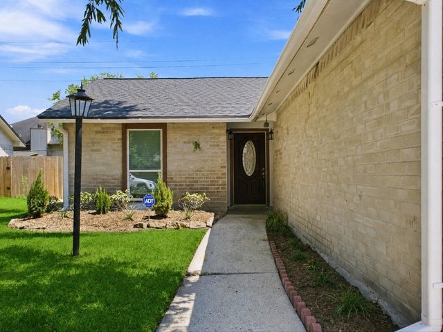 19930 Burle Oak Drive, Humble, TX 77346