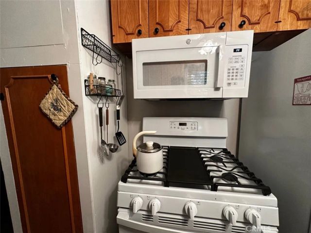 40914 Oak Drive, Forest Falls, CA 92339