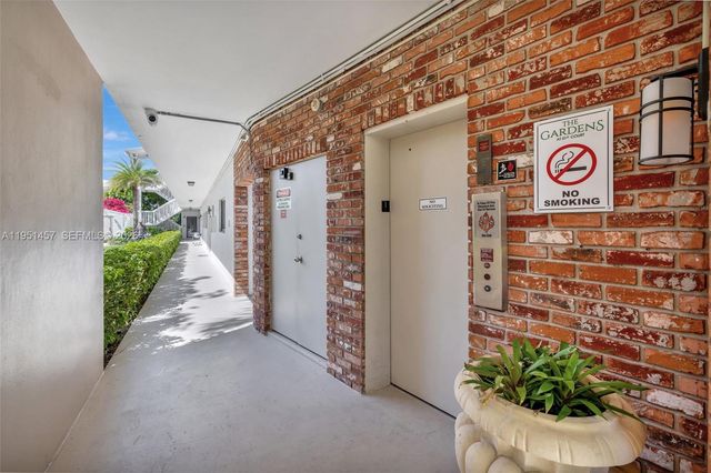 2190 NE 51 ST Court 106, Fort Lauderdale, FL 33308