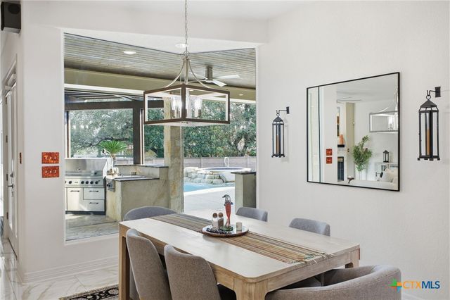 9610 Trophy Oaks Drive, San Antonio, TX 78266