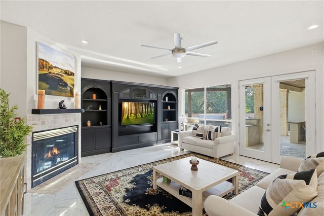 9610 Trophy Oaks Drive, San Antonio, TX 78266