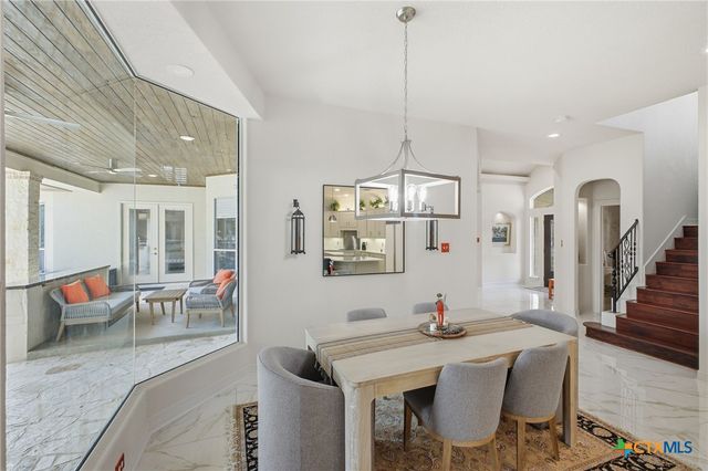 9610 Trophy Oaks Drive, San Antonio, TX 78266