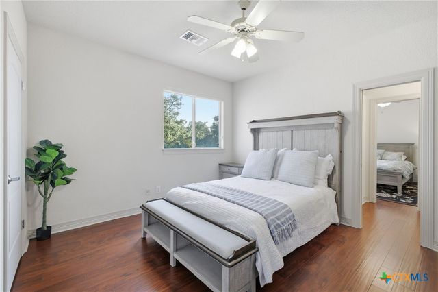 9610 Trophy Oaks Drive, San Antonio, TX 78266