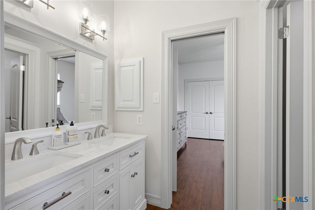 9610 Trophy Oaks Drive, San Antonio, TX 78266