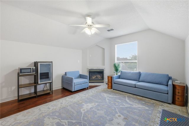 9610 Trophy Oaks Drive, San Antonio, TX 78266