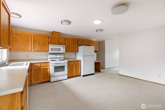 1772 SW 16th Avenue, Oak Harbor, WA 98277