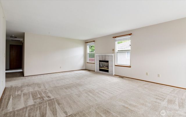 1772 SW 16th Avenue, Oak Harbor, WA 98277