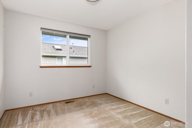 1772 SW 16th Avenue, Oak Harbor, WA 98277