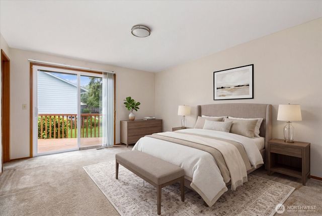 1772 SW 16th Avenue, Oak Harbor, WA 98277