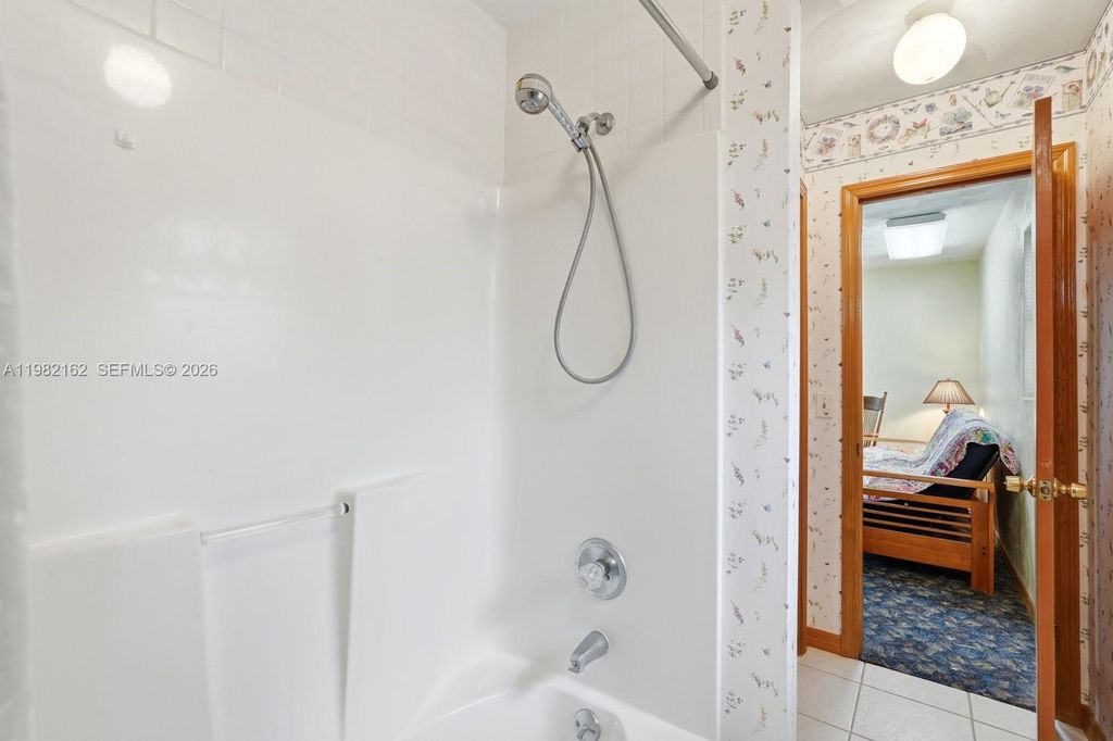 Image 14 of property listing at 158 CONE ROAD, Ormond Beach, FL 32174