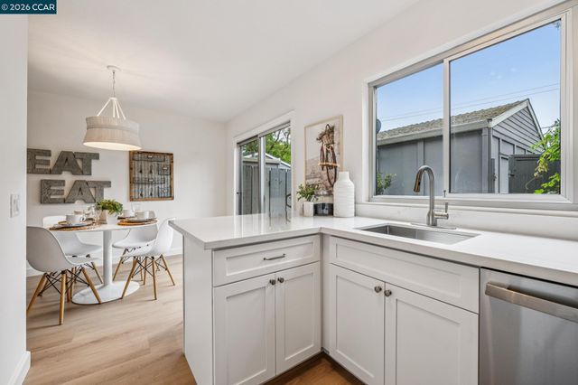 614 Sycamore Cir, Danville, CA 94526