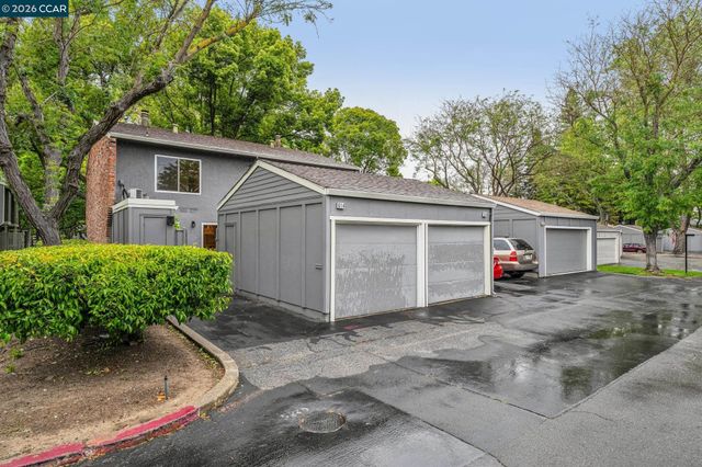 614 Sycamore Cir, Danville, CA 94526