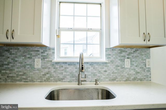 752 SLATE CT, Sewell, NJ 08080