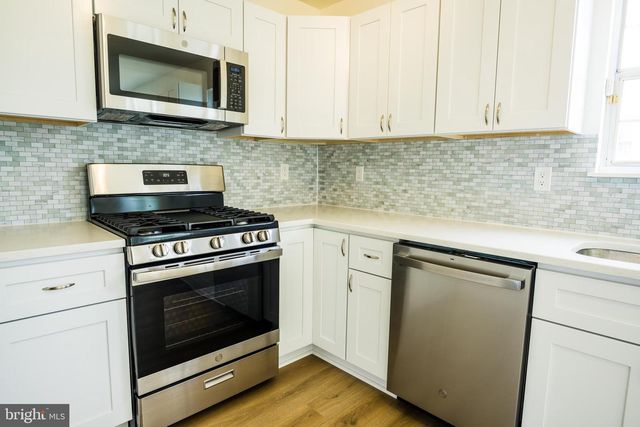 752 SLATE CT, Sewell, NJ 08080