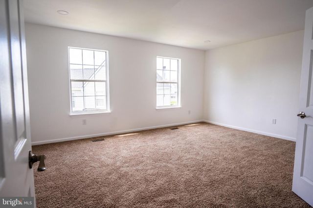 752 SLATE CT, Sewell, NJ 08080