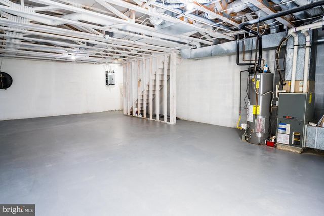 752 SLATE CT, Sewell, NJ 08080