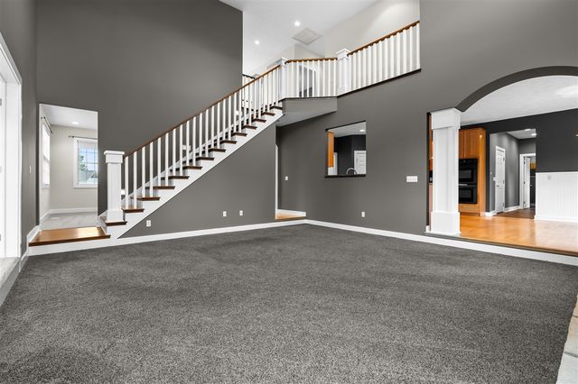 351 Hyder Circle Drive, Plainwell, MI 49080