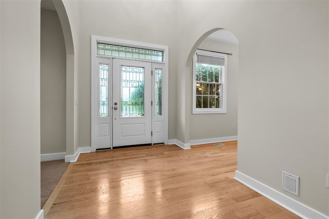 351 Hyder Circle Drive, Plainwell, MI 49080