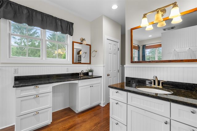 351 Hyder Circle Drive, Plainwell, MI 49080