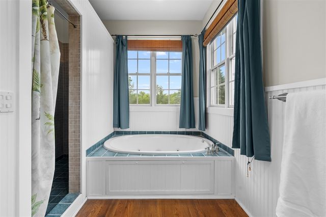351 Hyder Circle Drive, Plainwell, MI 49080