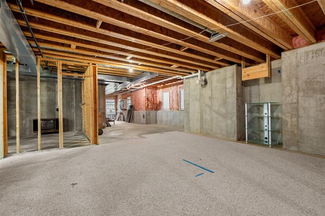 351 Hyder Circle Drive, Plainwell, MI 49080