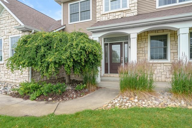 351 Hyder Circle Drive, Plainwell, MI 49080