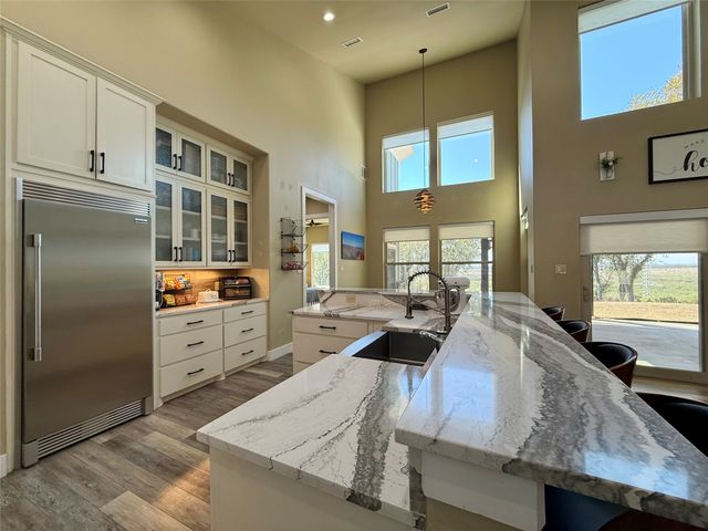 1050 El Camino, Waxahachie, TX 75167