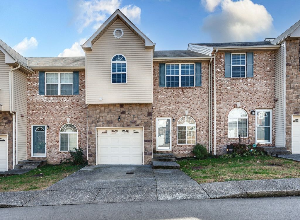 756 Spence Enclave Ln, Nashville, TN 37210