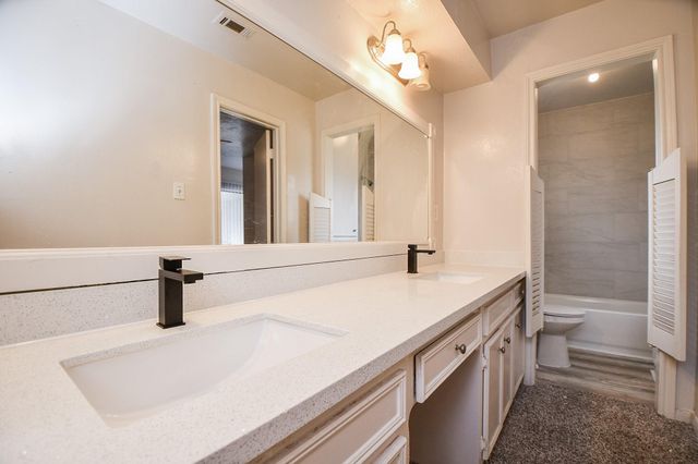 6411 Teal Run, Houston, TX 77035