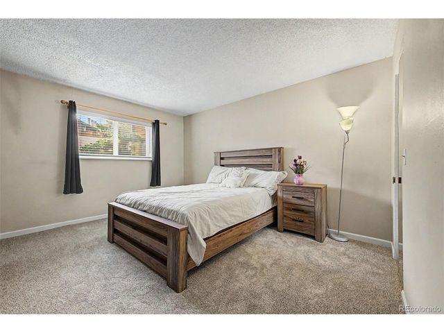 341 Wright St 9-101, Lakewood, CO 80228