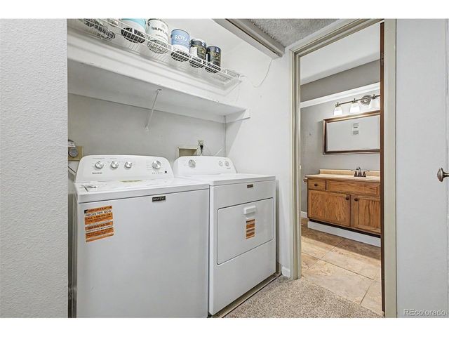 341 Wright St 9-101, Lakewood, CO 80228