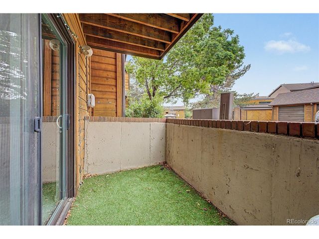 341 Wright St 9-101, Lakewood, CO 80228