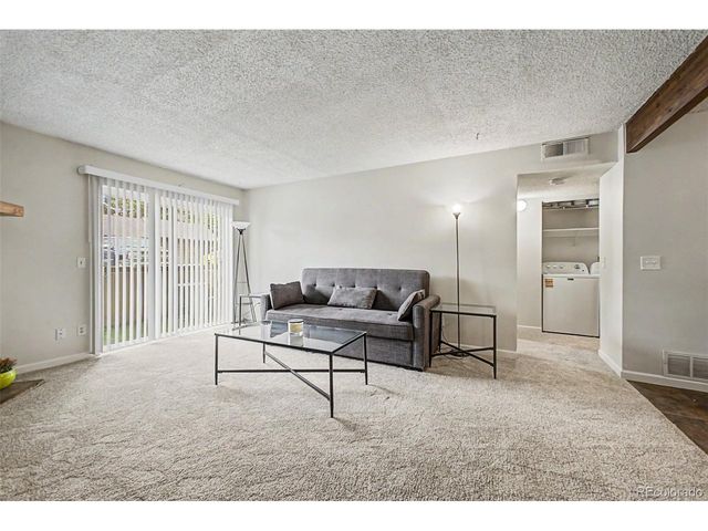 341 Wright St 9-101, Lakewood, CO 80228