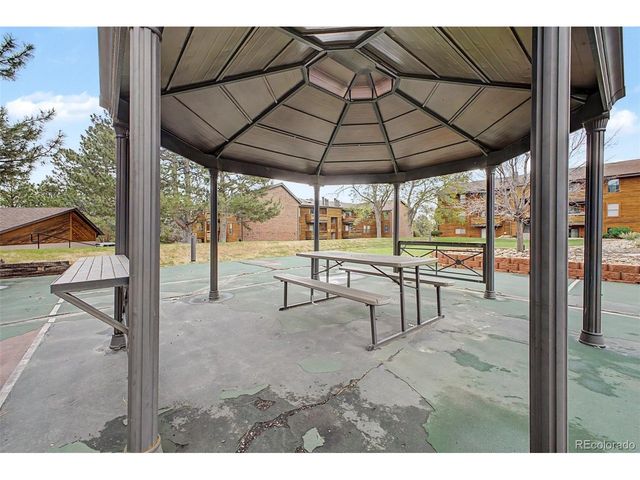 341 Wright St 9-101, Lakewood, CO 80228