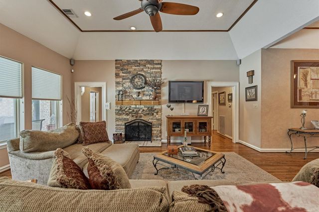 423 Pine Edge Drive, Spring, TX 77380