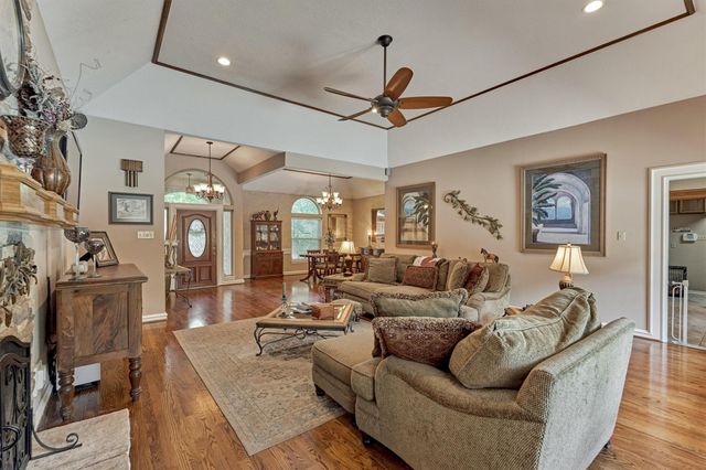 423 Pine Edge Drive, Spring, TX 77380