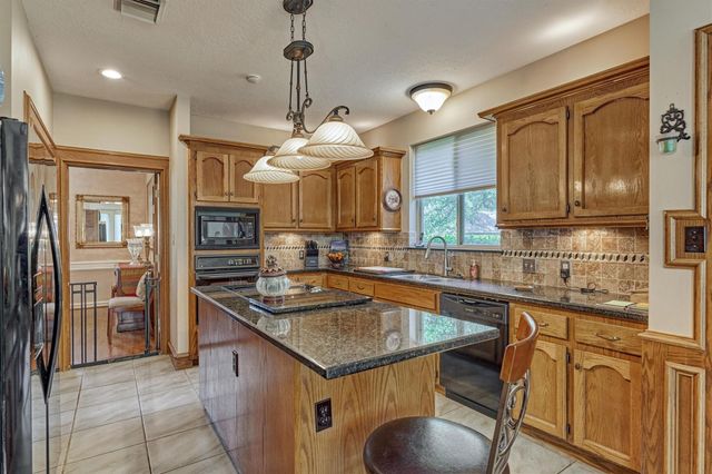 423 Pine Edge Drive, Spring, TX 77380