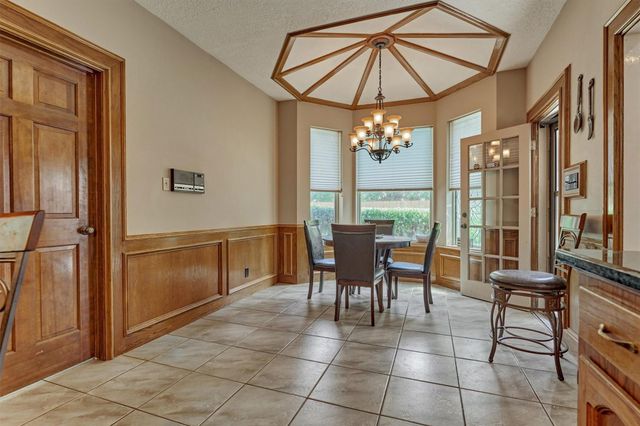 423 Pine Edge Drive, Spring, TX 77380