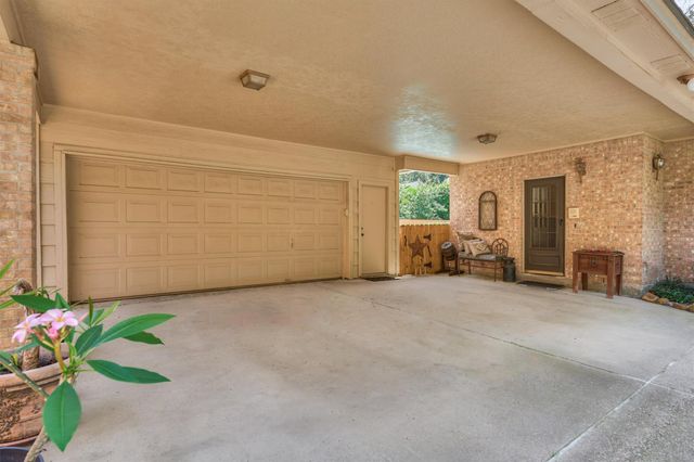 423 Pine Edge Drive, Spring, TX 77380