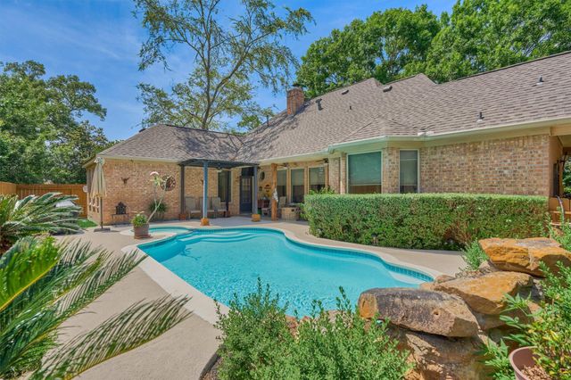 423 Pine Edge Drive, Spring, TX 77380