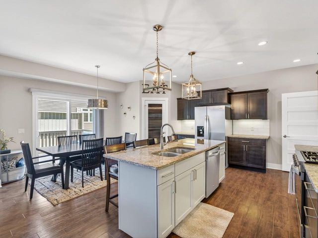 2402 Blue Heron Boulevard, Sun Prairie, WI 53590