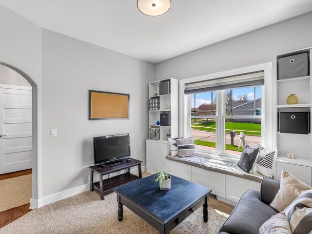 2402 Blue Heron Boulevard, Sun Prairie, WI 53590