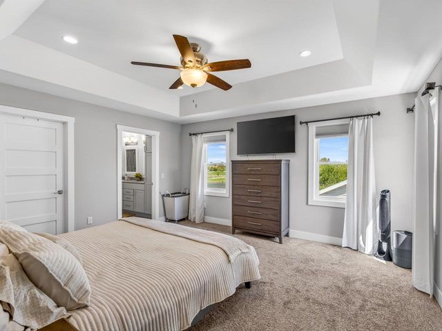 2402 Blue Heron Boulevard, Sun Prairie, WI 53590