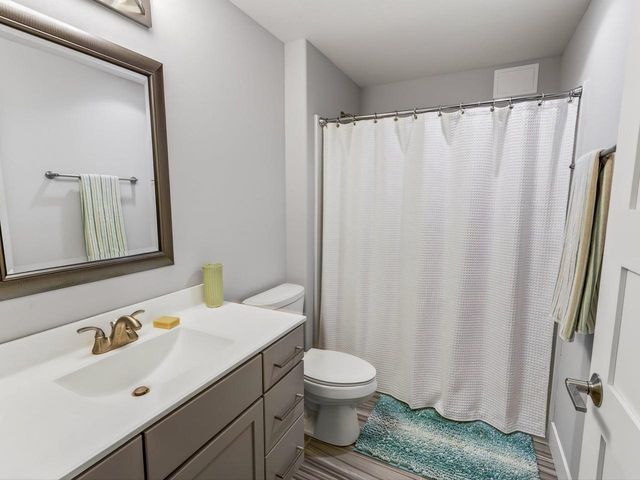 2402 Blue Heron Boulevard, Sun Prairie, WI 53590