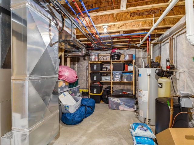 2402 Blue Heron Boulevard, Sun Prairie, WI 53590