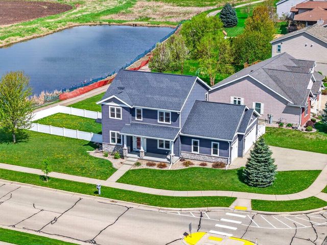 2402 Blue Heron Boulevard, Sun Prairie, WI 53590