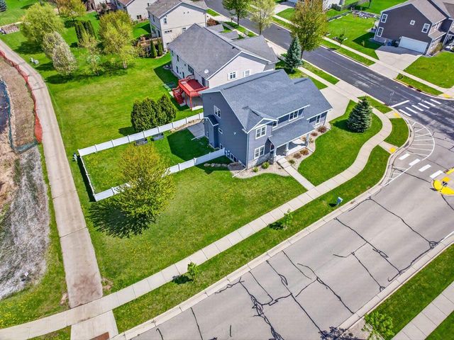 2402 Blue Heron Boulevard, Sun Prairie, WI 53590