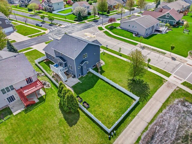 2402 Blue Heron Boulevard, Sun Prairie, WI 53590